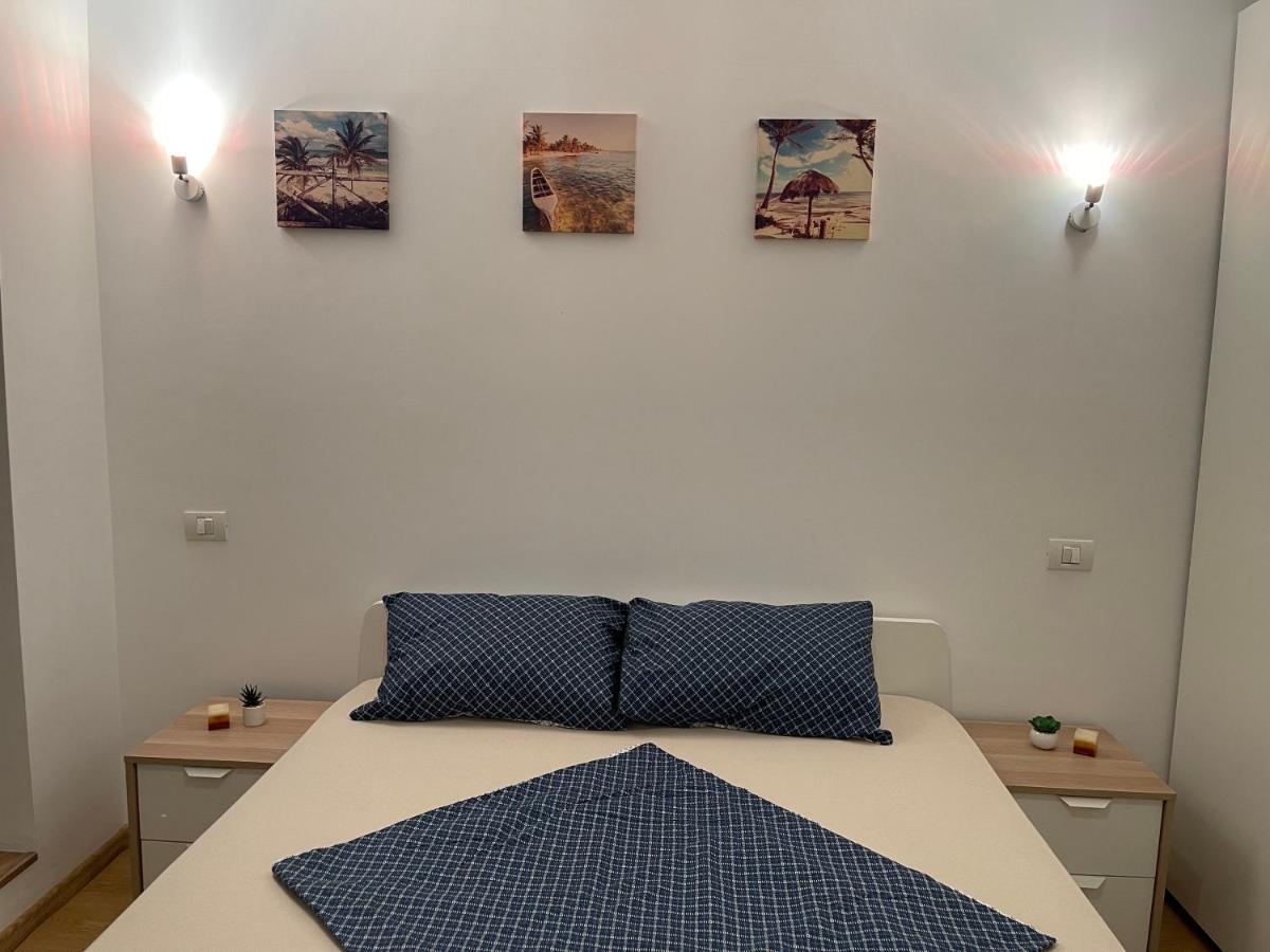 Gold Luxury Apartment Close To Presidential Palace Букурещ Екстериор снимка